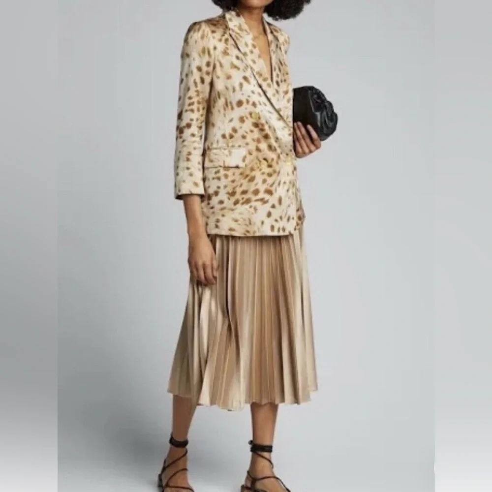 L’Agence Taryn Silk Blazer - Picture 6 of 7